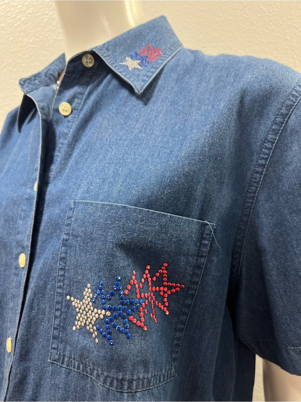 Karen Scott Sport Denim Shirt Red White Blue Studded Stars Patriotic - Size M